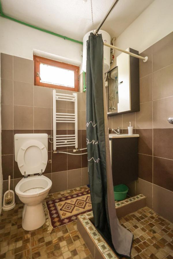 بيهاتش Kuca U Sumi - Forrest House Near Una National Park المظهر الخارجي الصورة