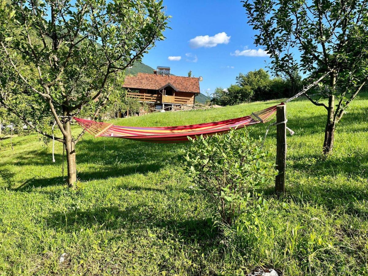 بيهاتش Kuca U Sumi - Forrest House Near Una National Park المظهر الخارجي الصورة